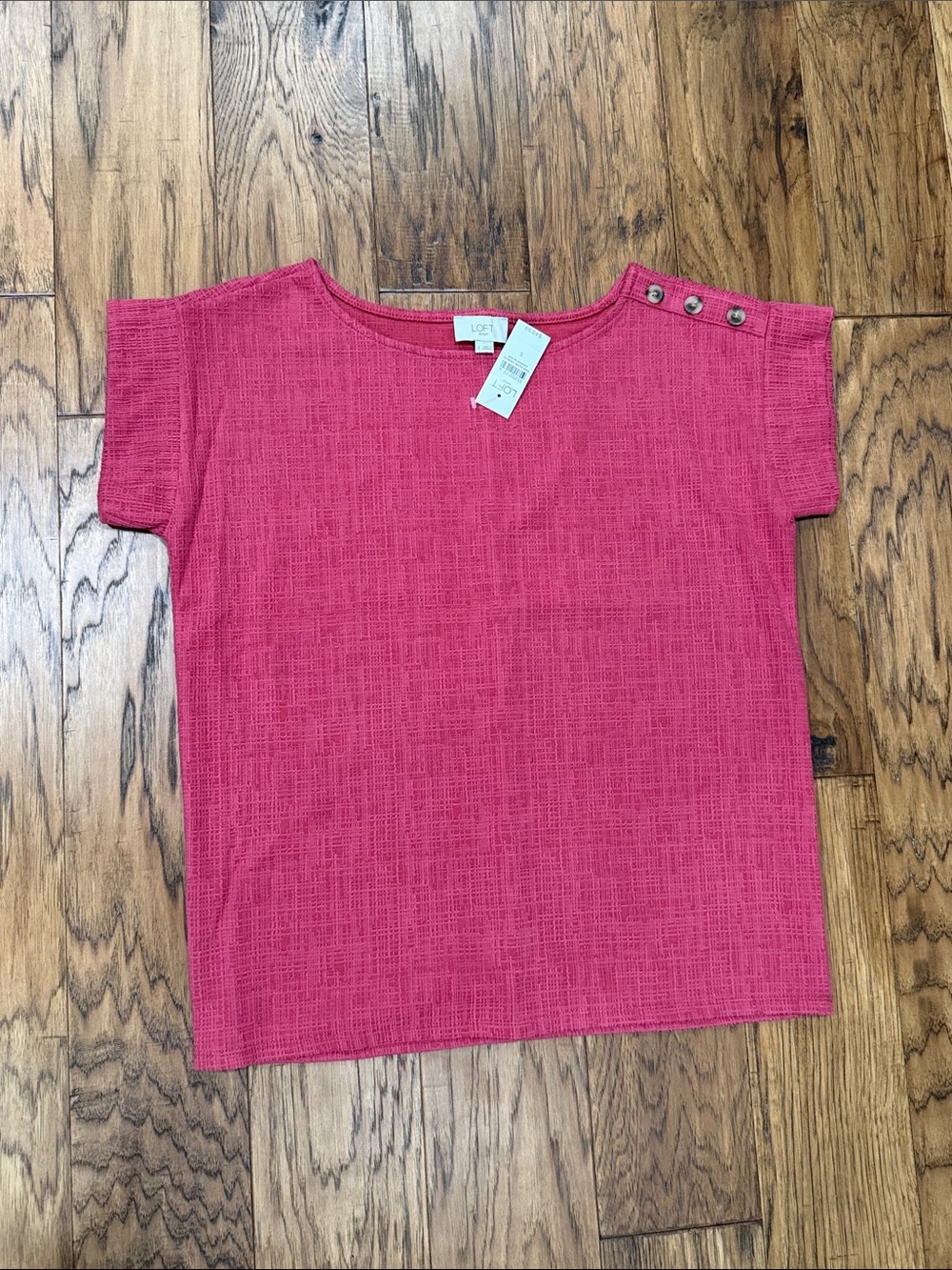 Loft NWT pink cap sleeve button detail women’s top blouse size S